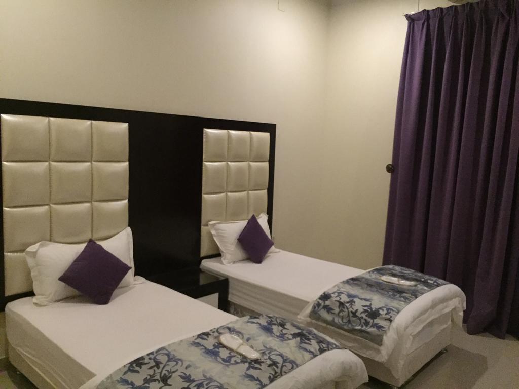 Terhal Hotel Suites Хаиль Экстерьер фото